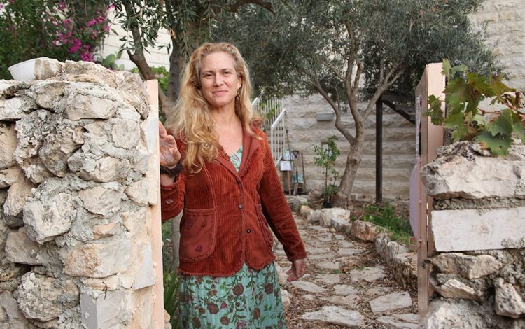 אוריה עמית - מטפלת בשיטת פלדנקרייז בירושלים