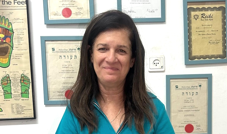 אורית מרדכי - קליניקה לטיפול רגשי גוף ונפש לכאבים בחיפה